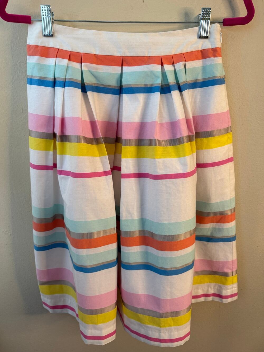 Kate Spade Ribbon Cape Rainbow Stripe pleated Skirt Size 4